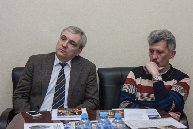 Слева направо: П.П. Белоножко, С.Л. Старчак
