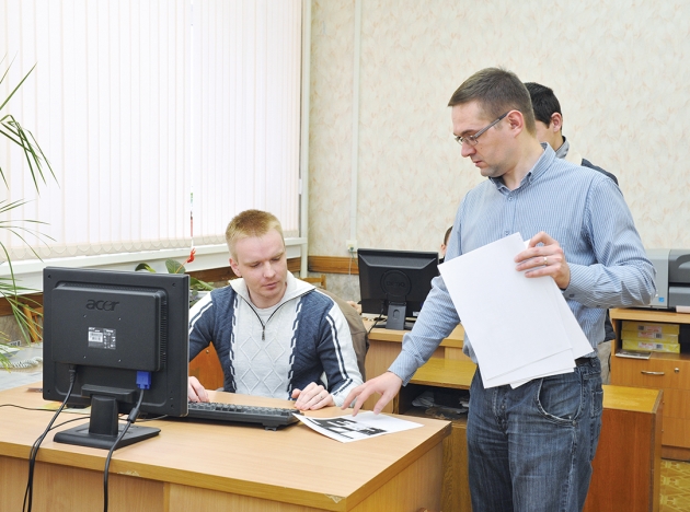 Наладчики получают задание