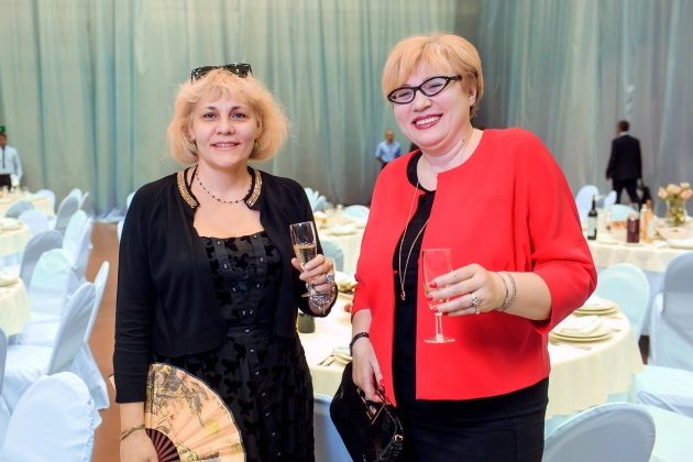 Федерация Петанка РФ (Петанк клуб) Жанна Саркисова (справа), Лилия Солодун