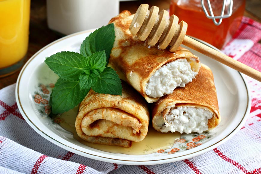 Блины с творожной начинкой