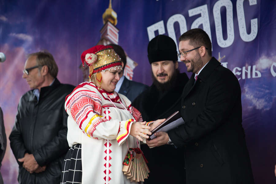 Грант 75 000 руб. - Фольклорный ансамбль «Таусень»