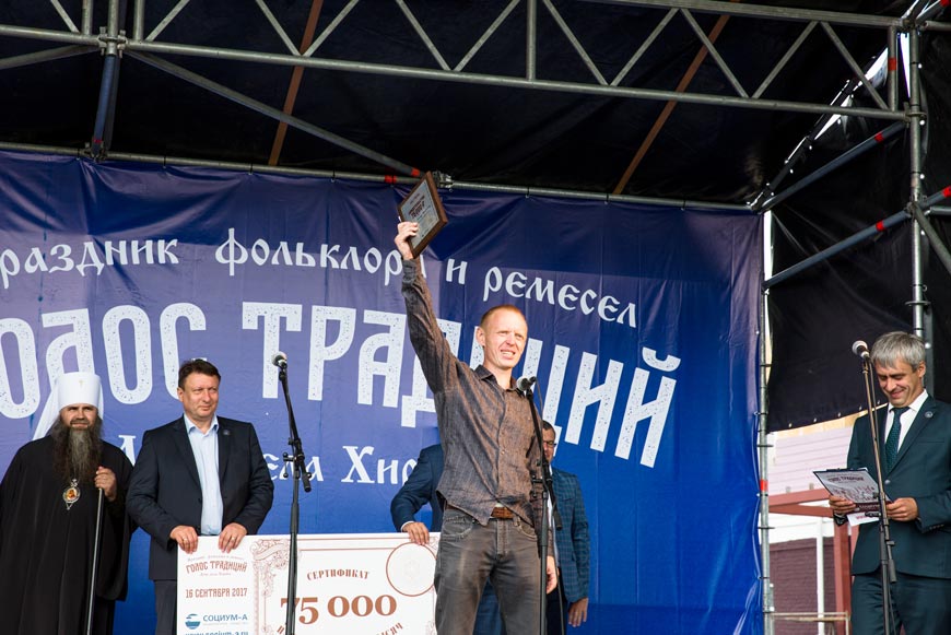 Леонид Хазов, резчик по дереву – грант 75 тысяч рублей