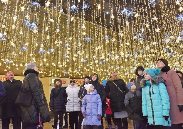Дети арзамасских приборостроителей побывали на елке в Москве