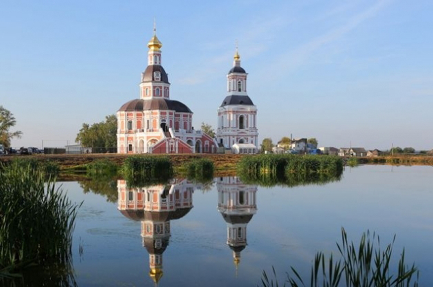 Храм в честь Усекновения главы Иоанна Предтечи в селе Хирино Шатковского района Нижегородской области