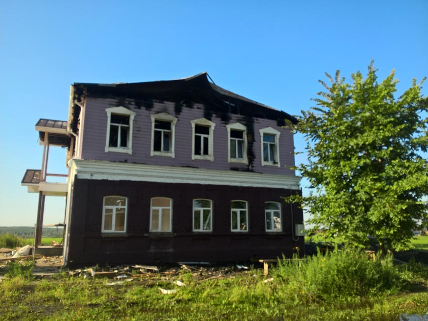 После пожала в Общественном центре села Хирино